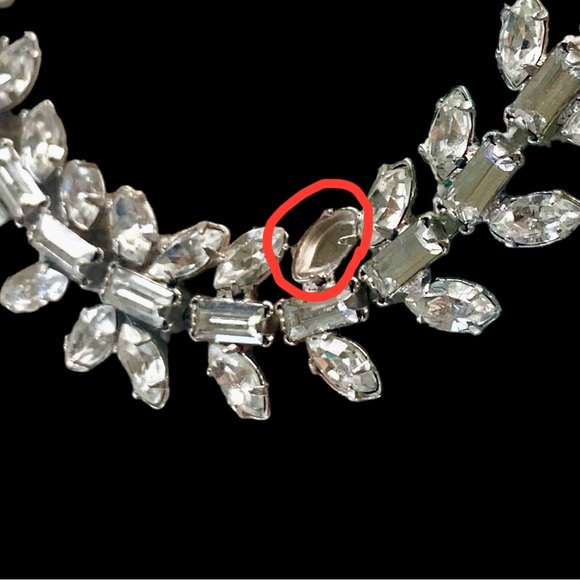 SIGNED Albert WEISS Vintage Clip Earrings  & Bracelet Demi Parure Set - Picture 11 of 12